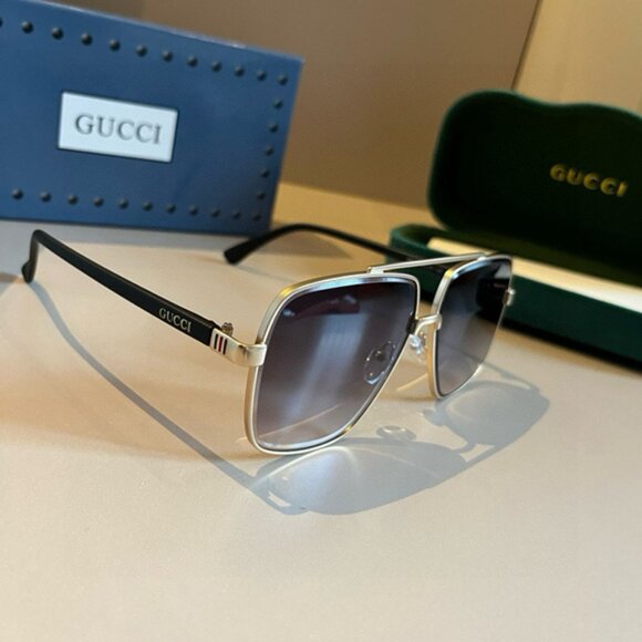 Gucci Women\'s Designer Sunglasses main image 2